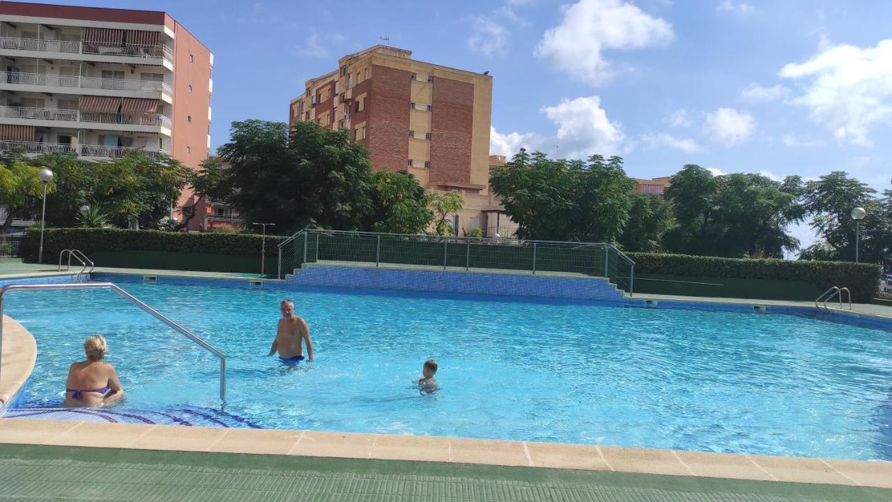 Promar Apartment La Pineda Luaran gambar