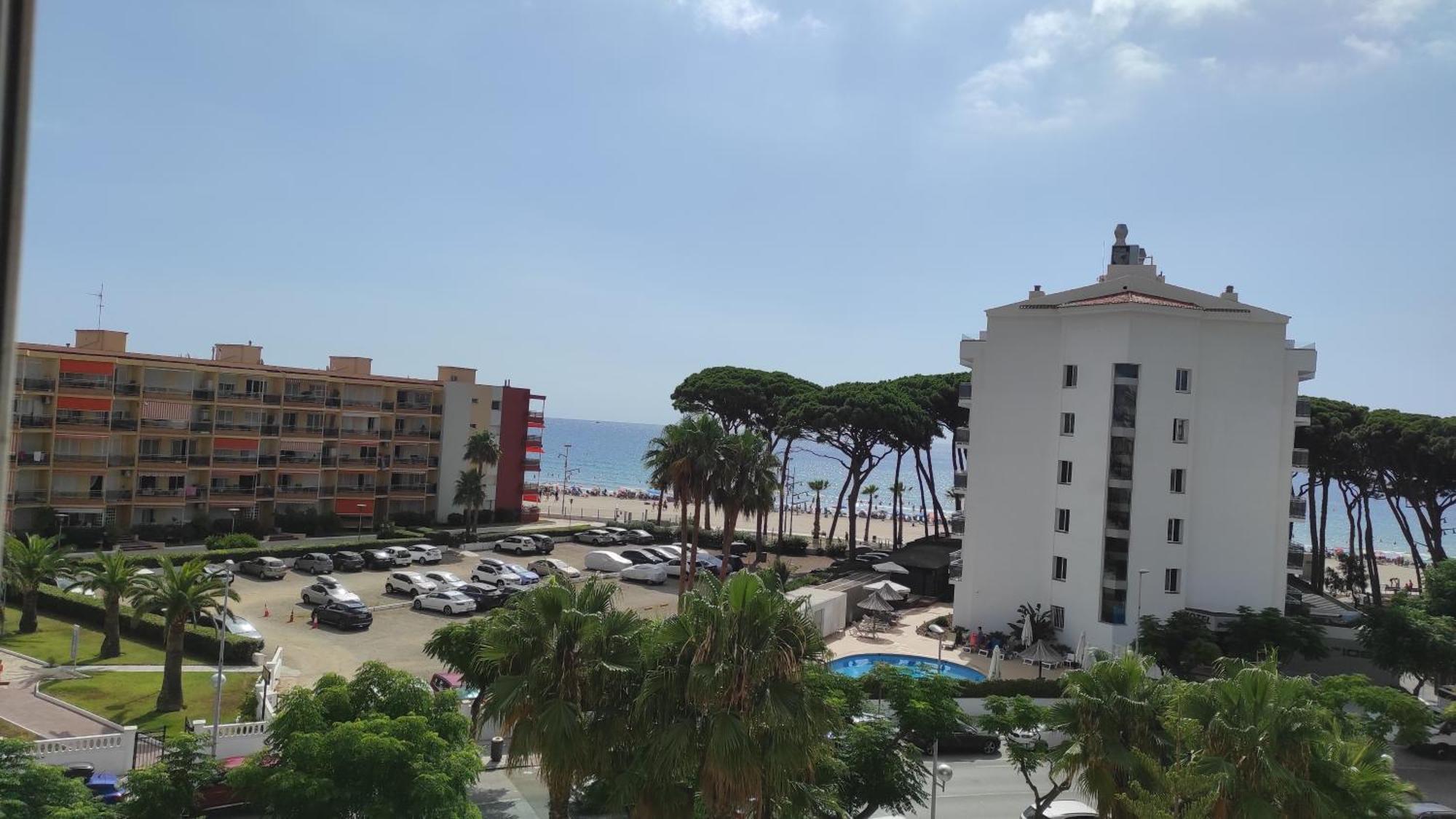 Promar Apartment La Pineda Luaran gambar