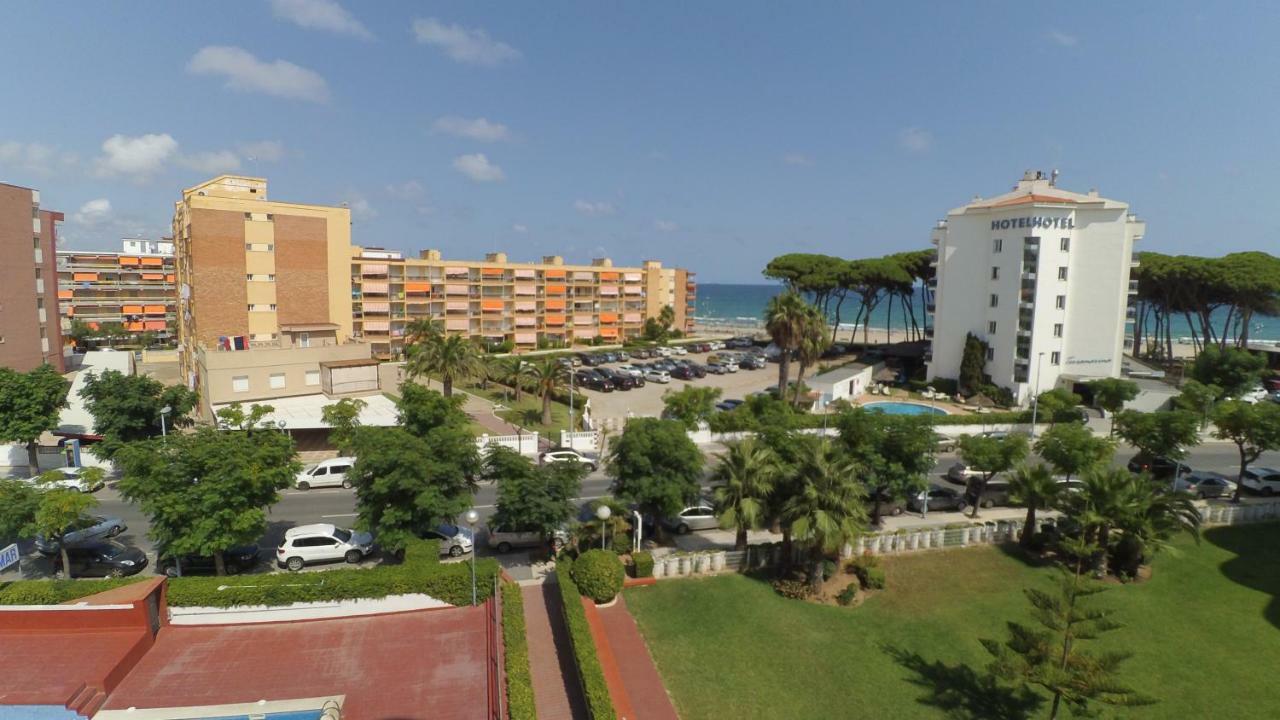 Promar Apartment La Pineda Luaran gambar