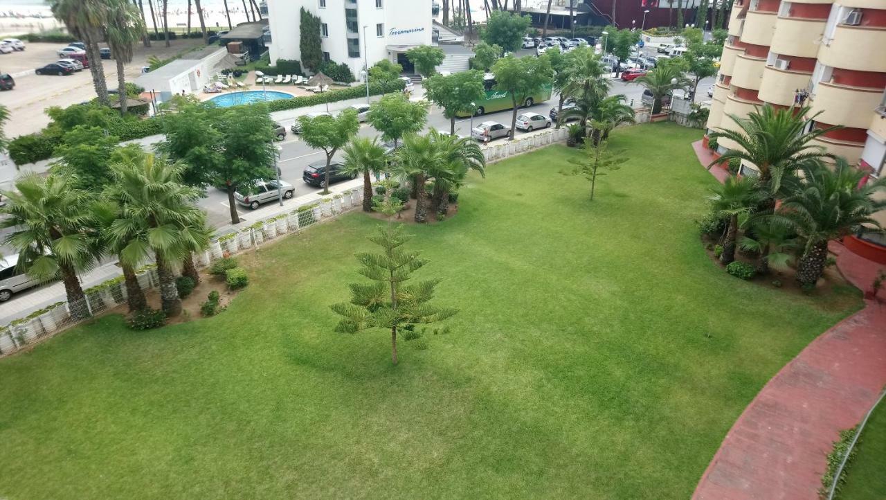 Promar Apartment La Pineda Luaran gambar